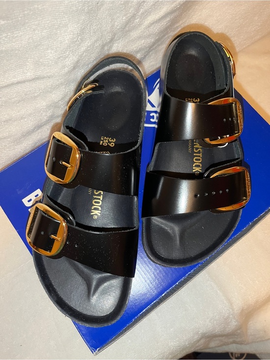 Birkenstock Shoes - NWT - Birkenstock Milano Big Buckle Black Patent Leather Sandals -  EU 39